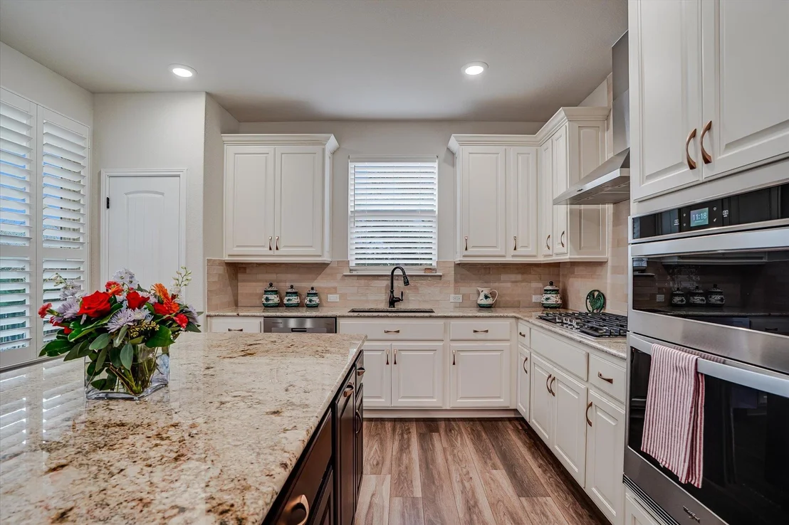 Photo of 213 Coachsmith ST