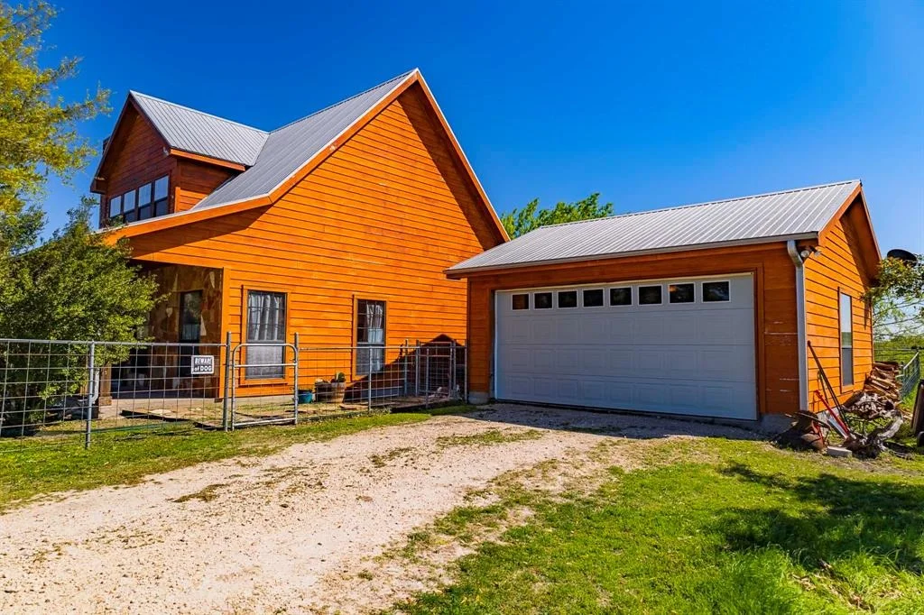 Photo of 4100 County Rd 404
