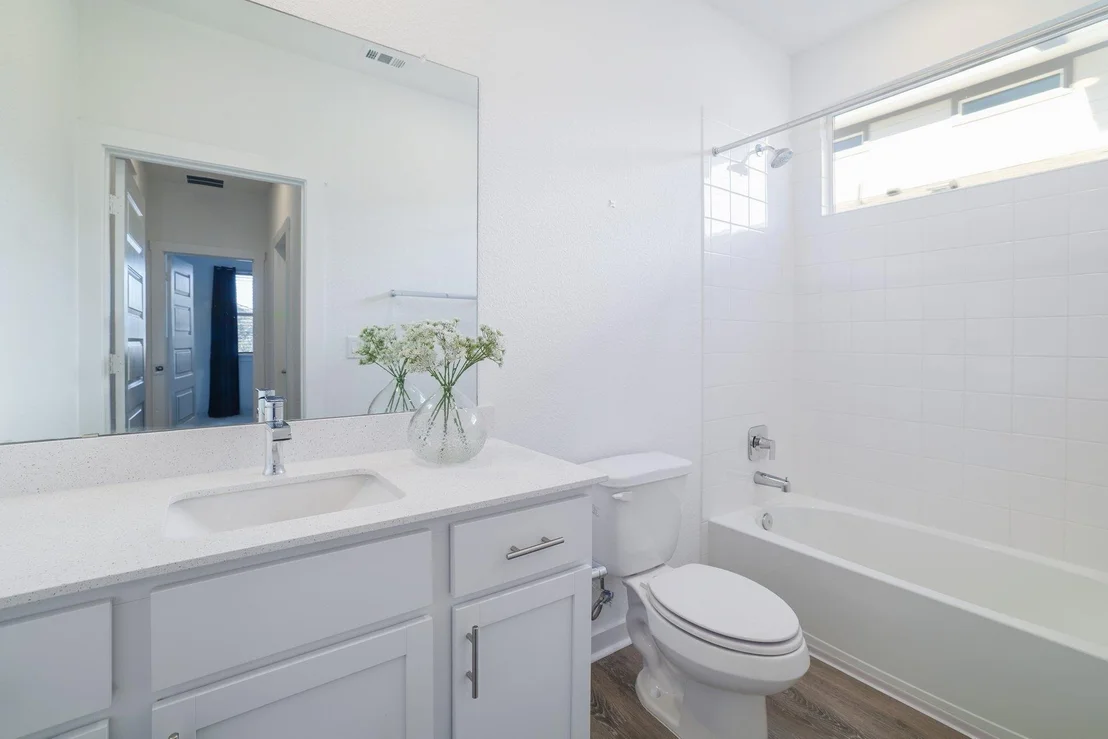Photo of 7402 Sagira PATH