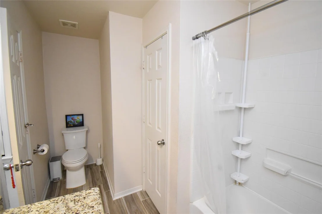 Photo of 2305 Love RD