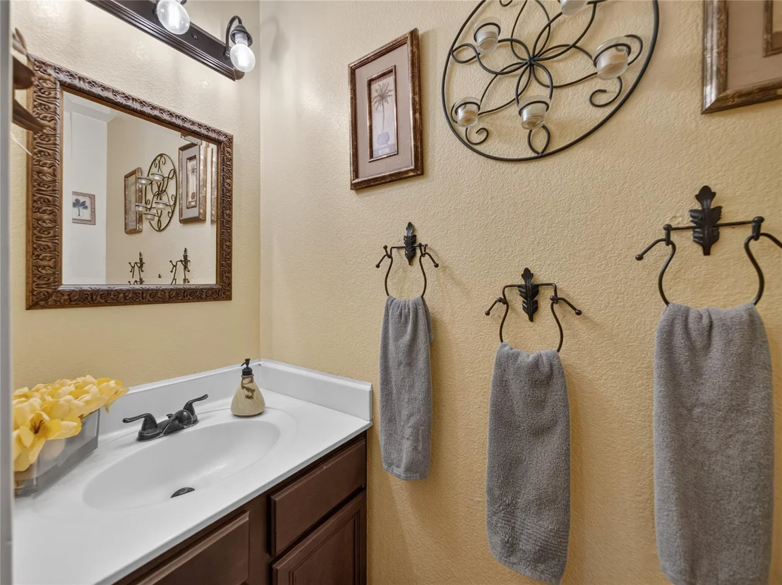 Photo of 804 Cisco Valley CV