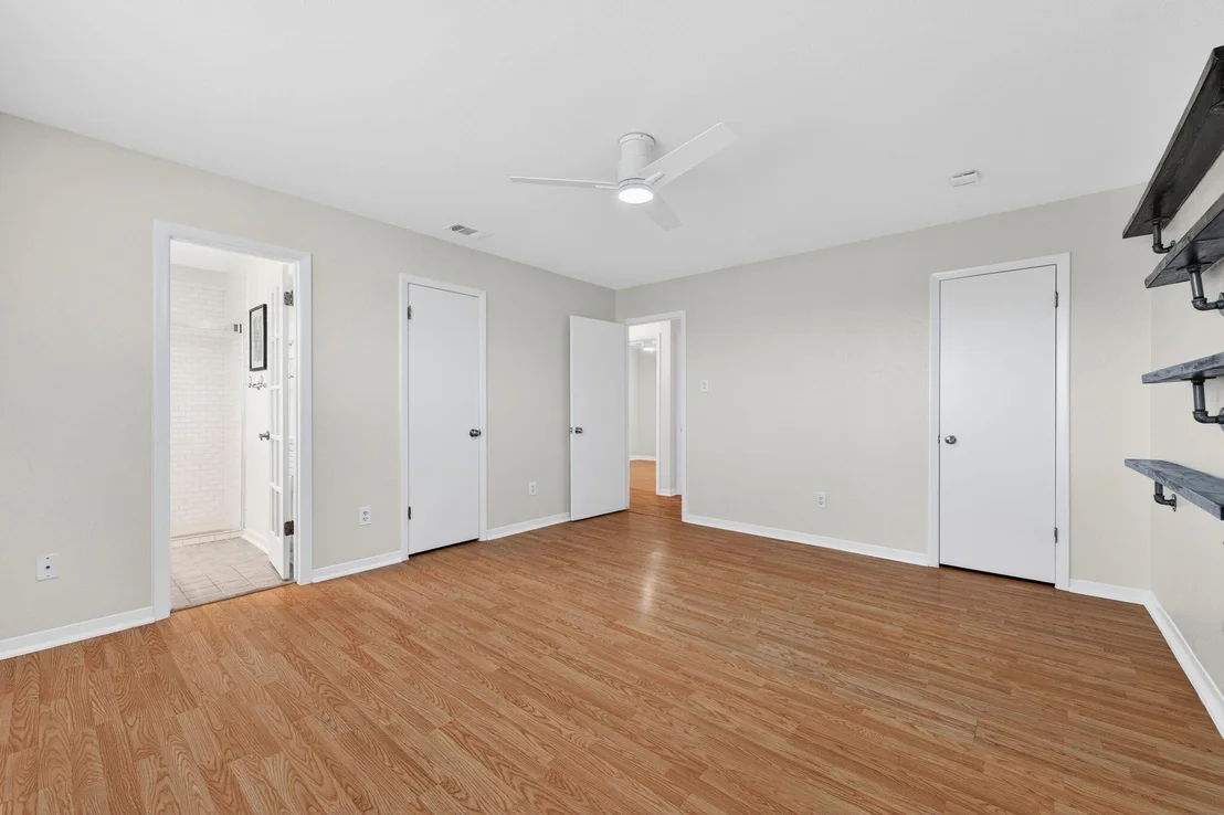 Photo of 8110 Pinto PATH