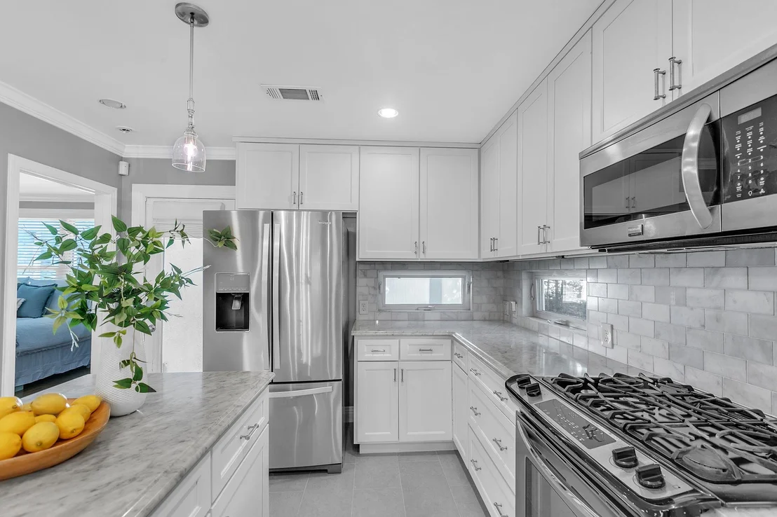 Photo of 1308 KINNEY Ave