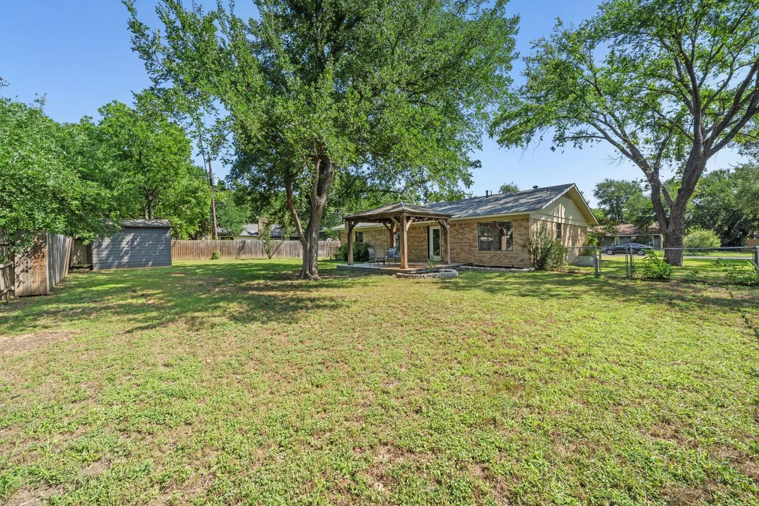 Photo of 2702 Parker DR