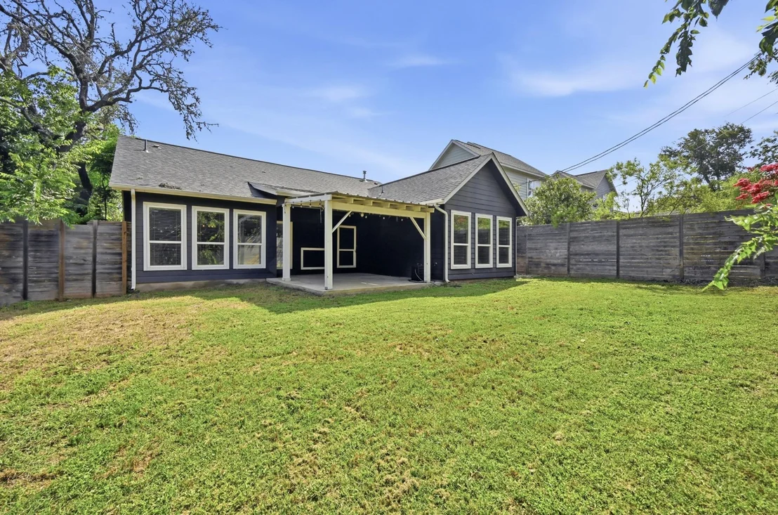 Photo of 4207 Alexandria DR