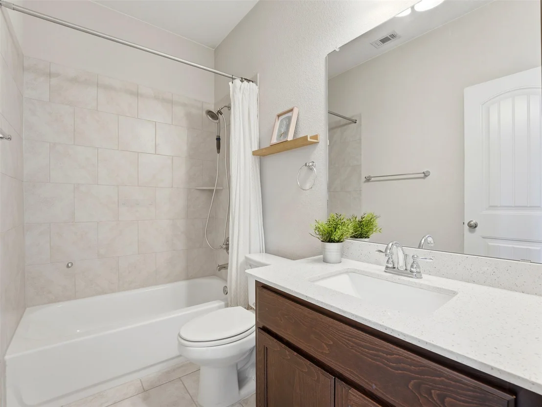 Photo of 2132 Ringstaff RD