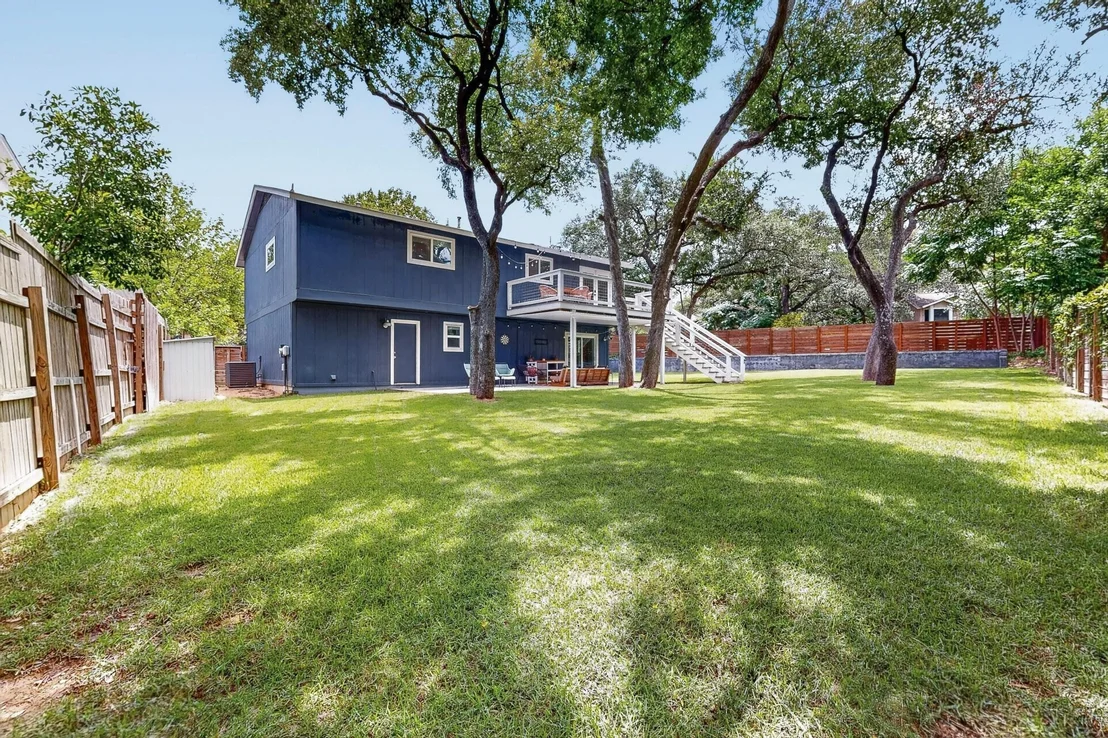Photo of 7402 Gaines Mill LN