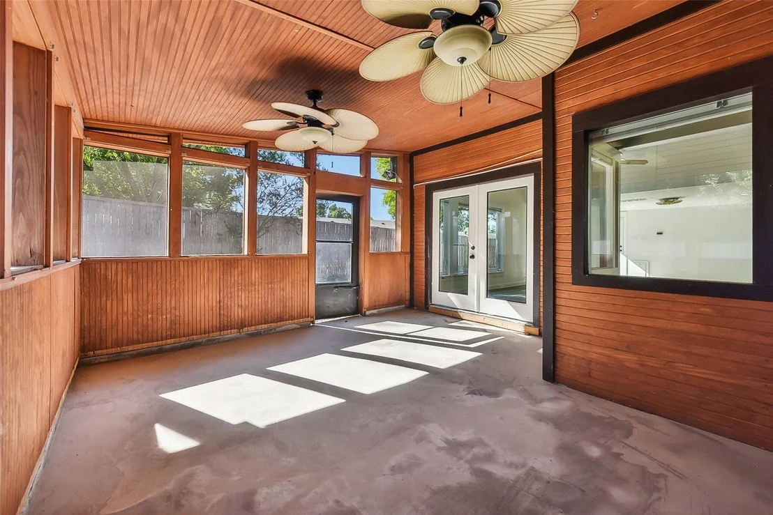 Photo of 6613 Ashland DR