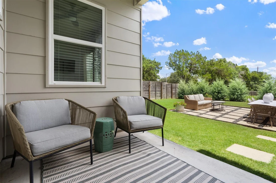 Photo of Unit B at 8901 Parker Ranch CIR