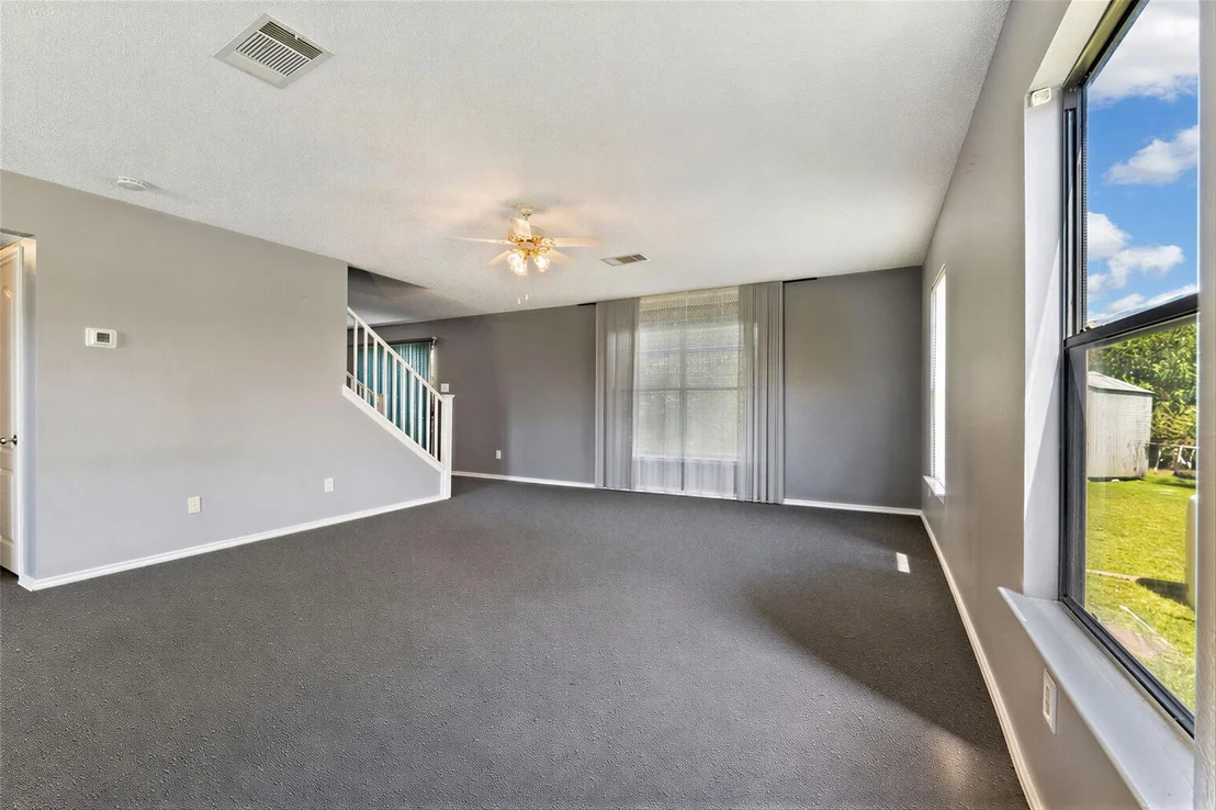 Photo of 1347 Lakeside LOOP