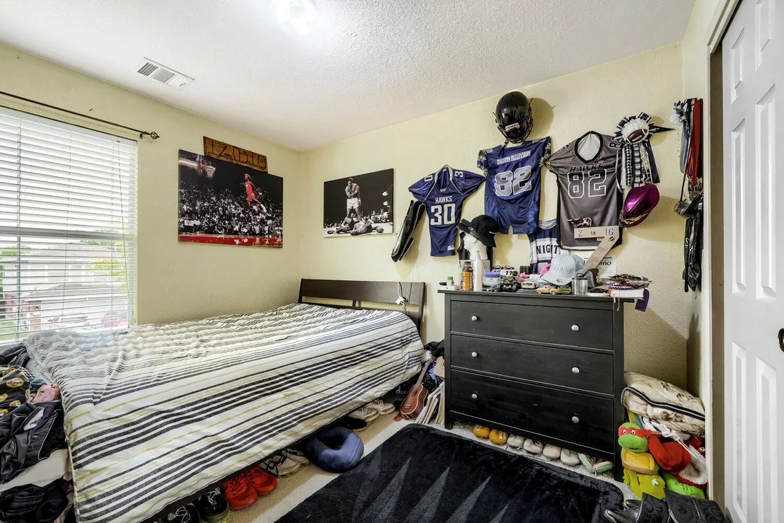 Photo of 1017 Coronation WAY