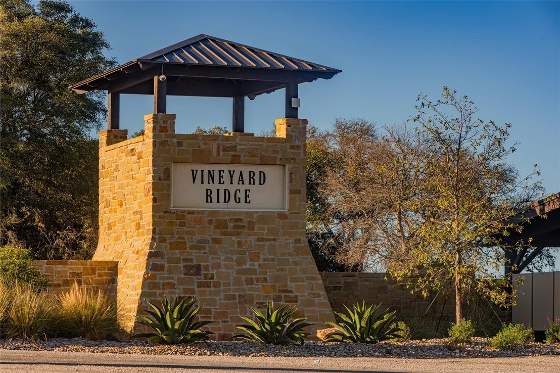 Photo of Lot 91 Axis CIR