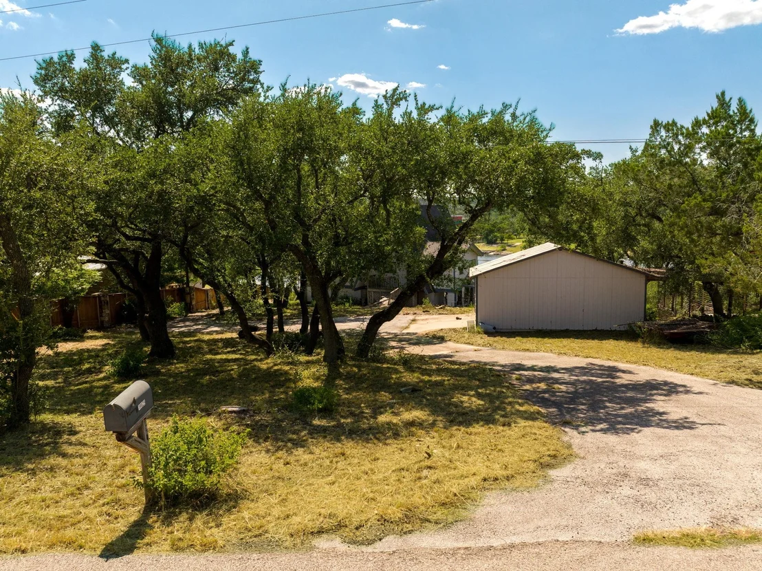 Photo of 19625 Lakehurst LOOP