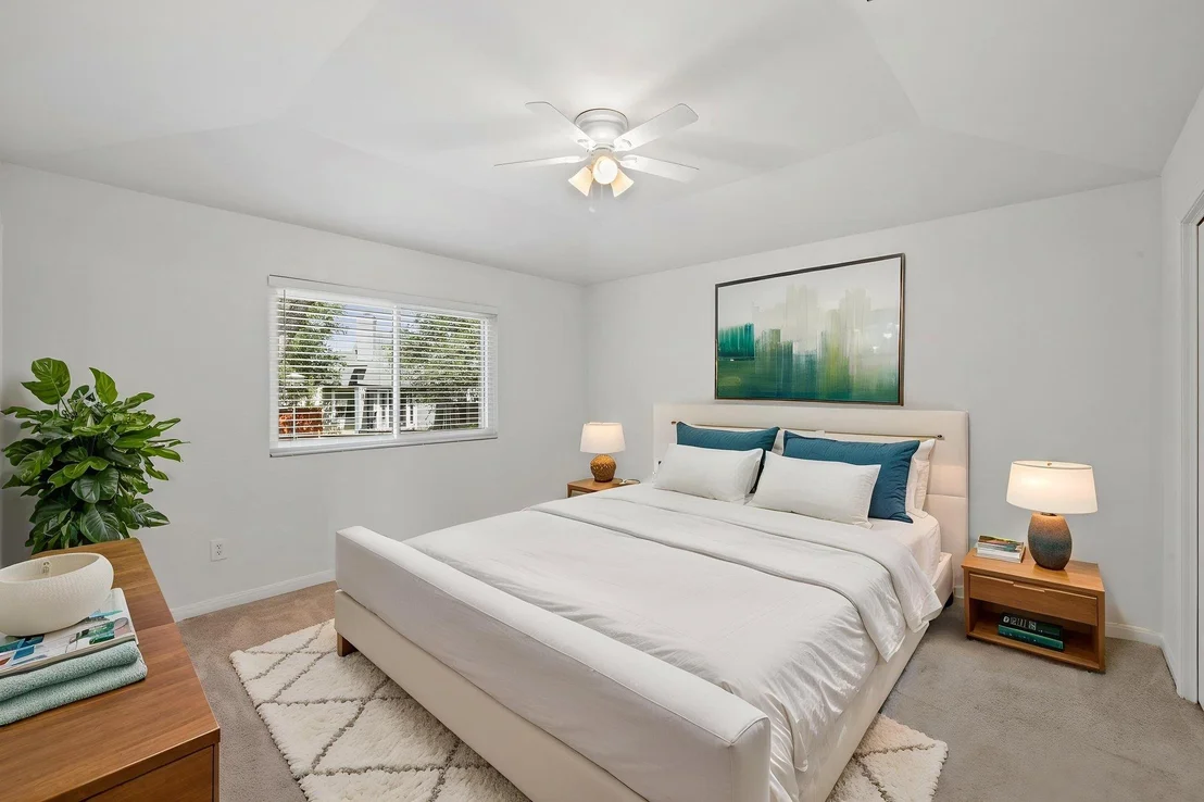 Photo of 11202 Holster CT