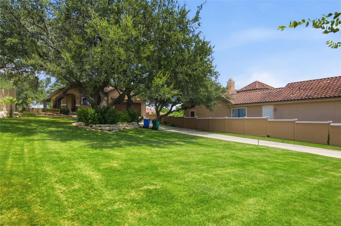 Photo of 15210 Kevin LN