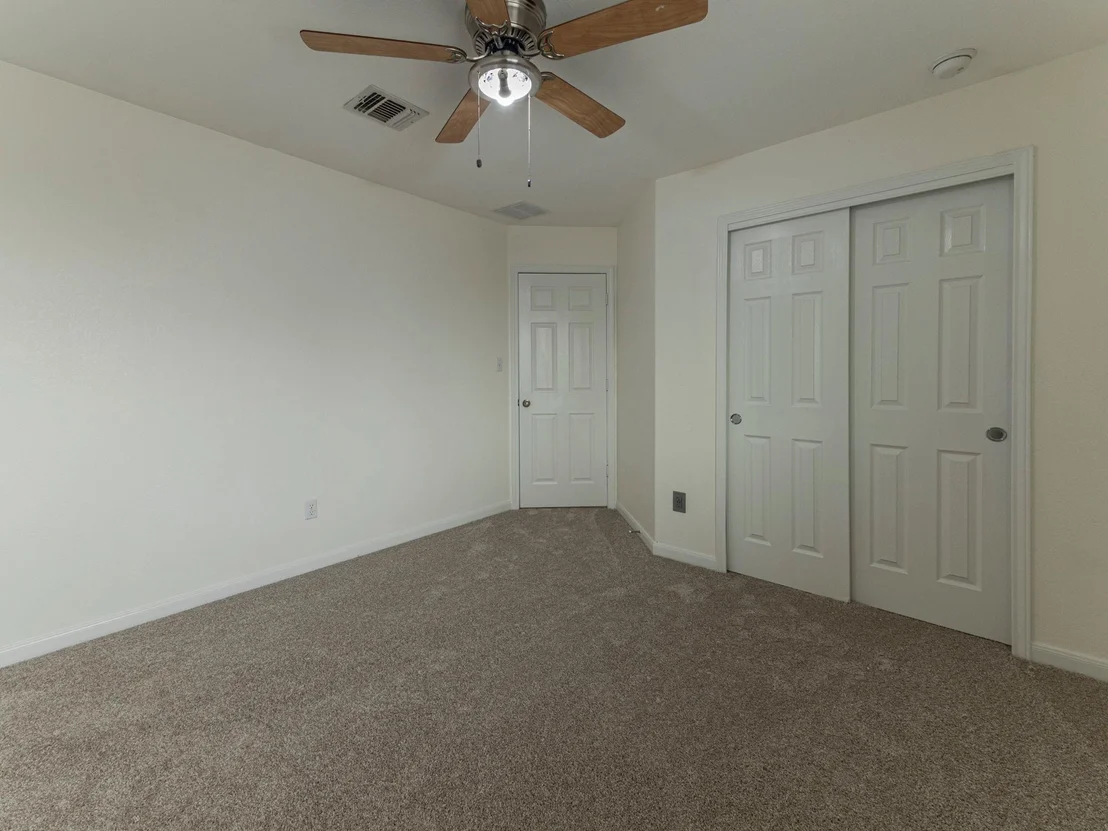 Photo of 317 Ames CV