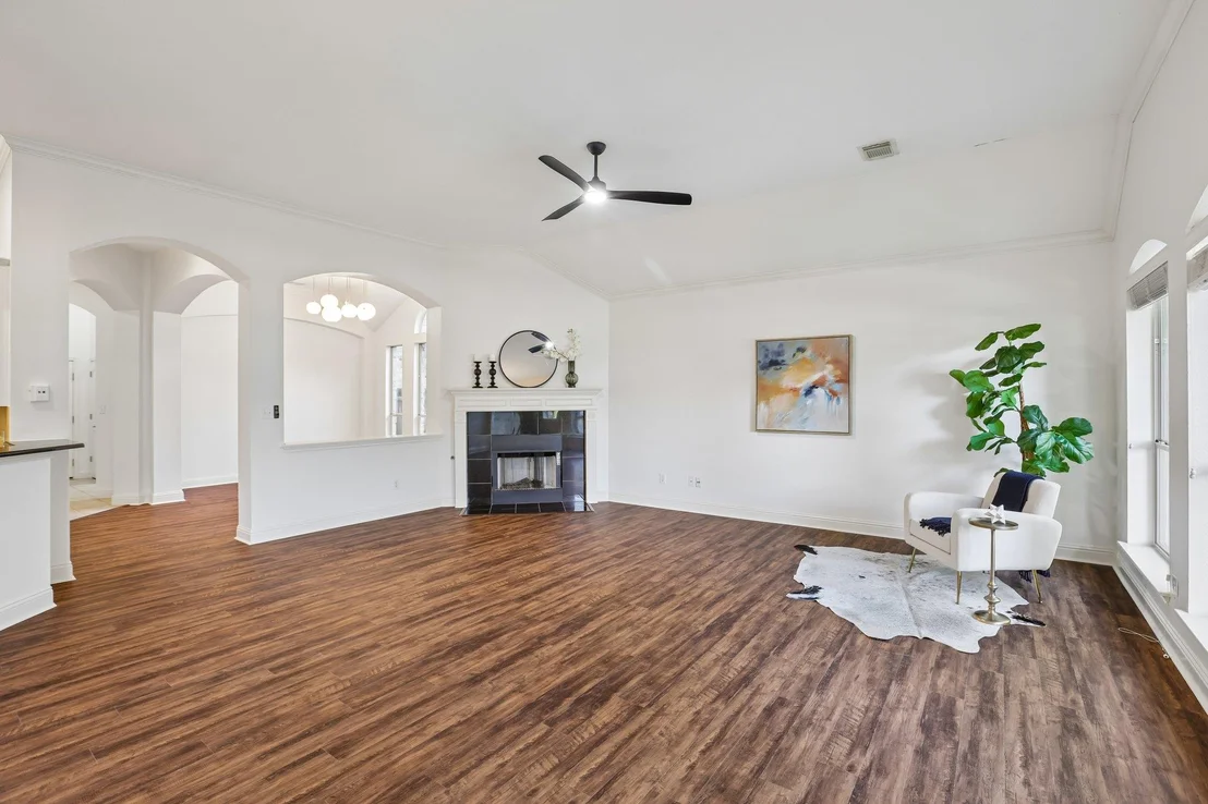 Photo of 1017 Horseback HOLW