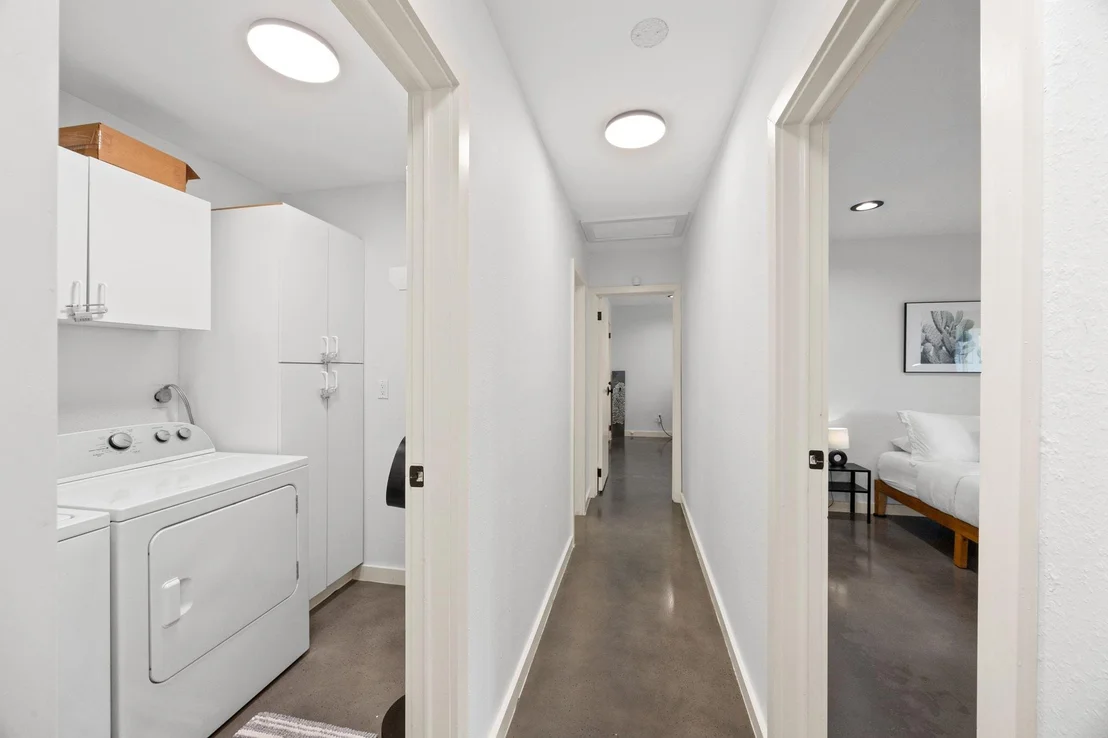 Photo of 3807 Cedar GLN