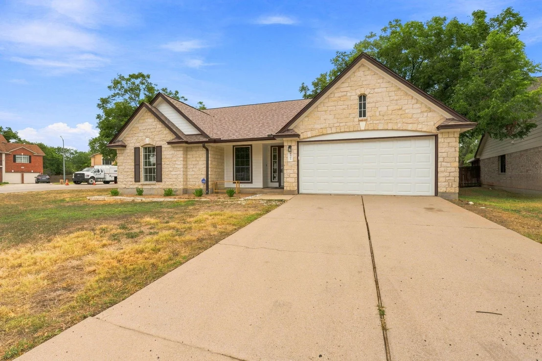 Photo of 6901 Bancroft Woods DR