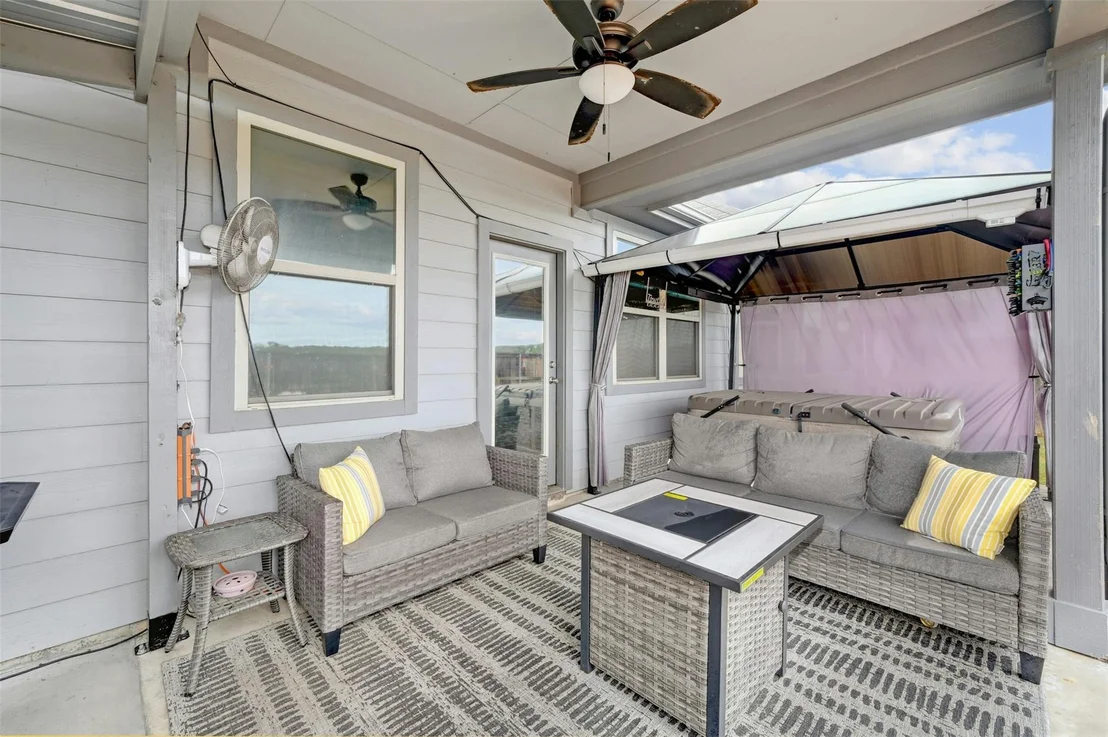 Photo of 541 Blue Oak BLVD