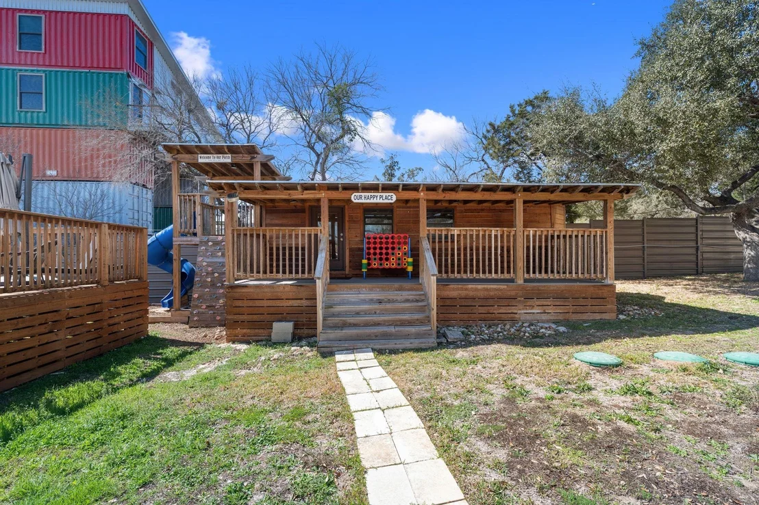 Photo of 2903 Oak Ridge DR