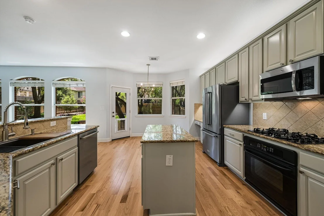 Photo of 12820 Rush Creek LN