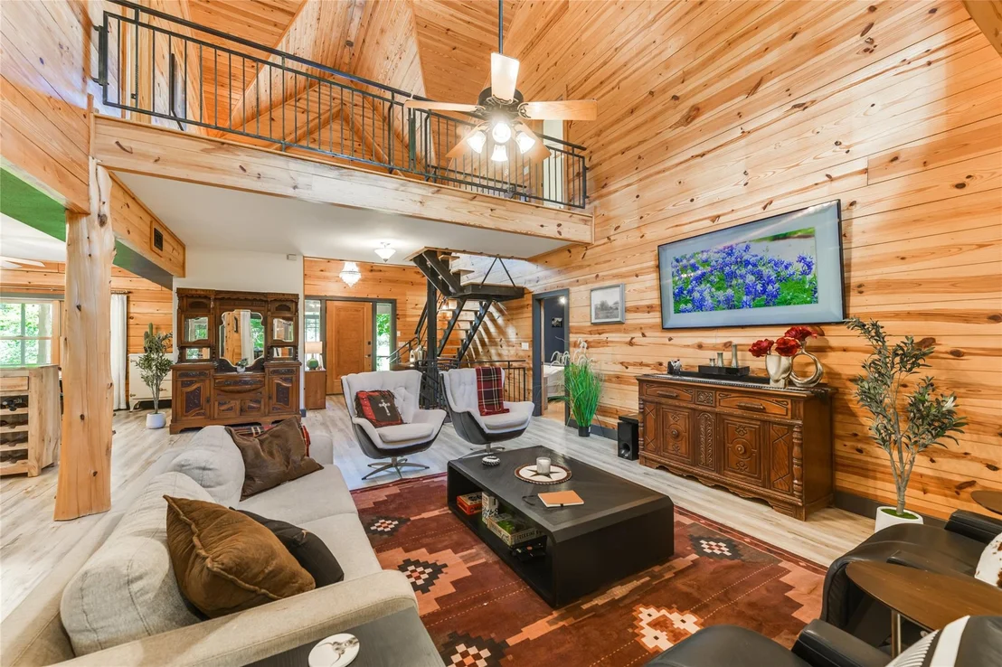 Photo of 301 Blessing Ranch RD