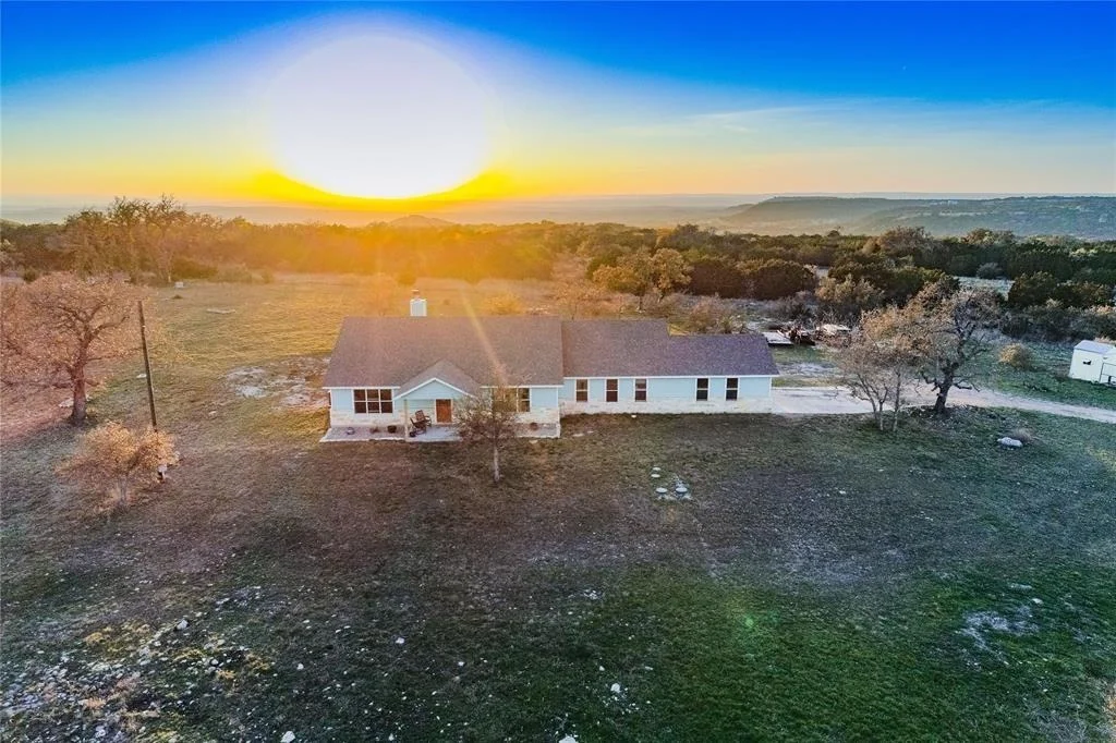 Photo of 220 Three Creeks DR