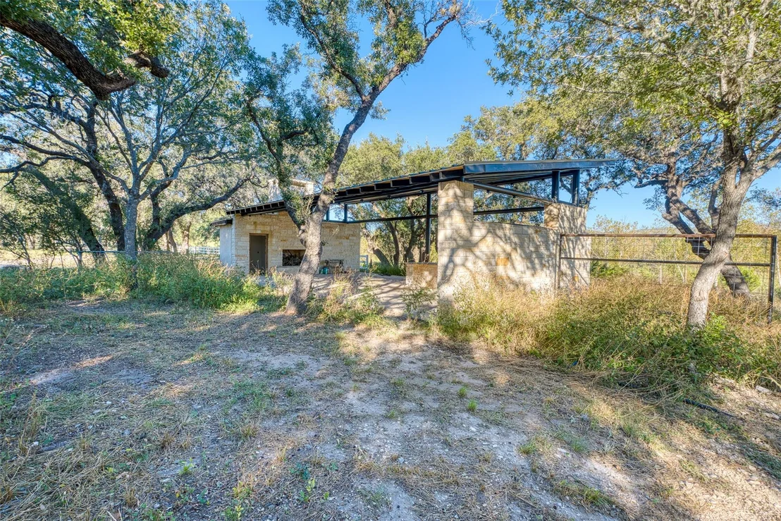 Photo of 32901 Texas Hwy 55