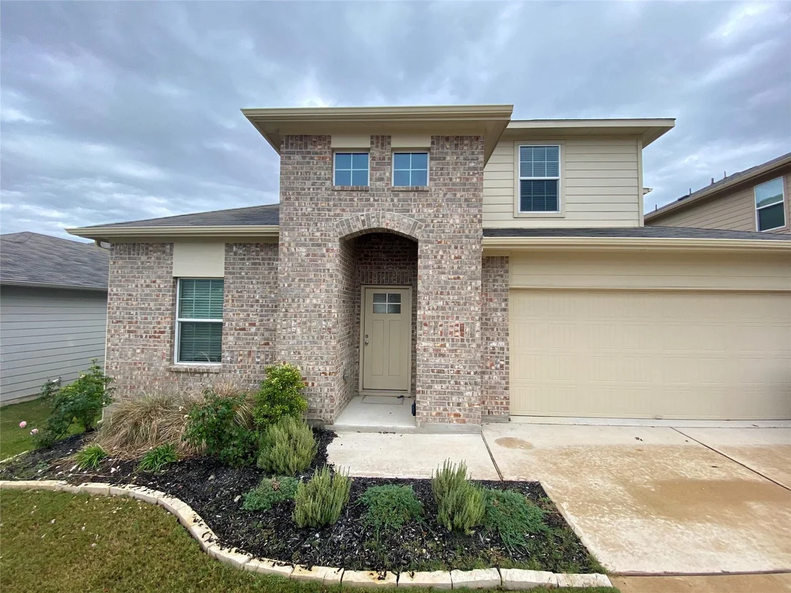 Photo of 632 Donegal LN