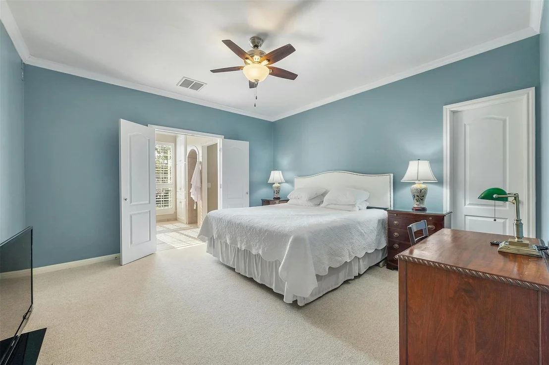 Photo of 4213 Lakeway BLVD