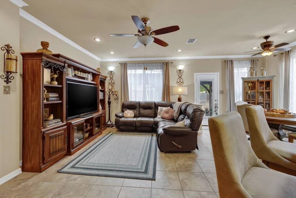 Photo of 522 Pecos CIR
