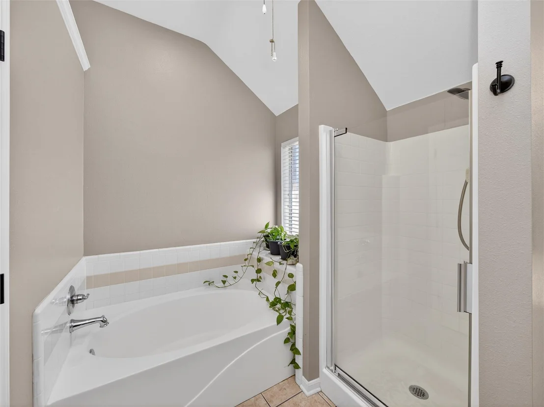Photo of 2407 Kingsbury DR