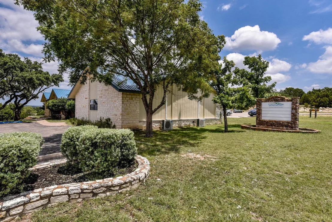Photo of 21518 Horseshoe LOOP