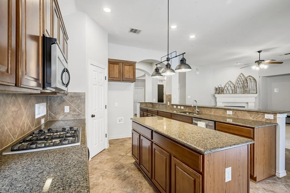 Photo of 2411 Guara DR