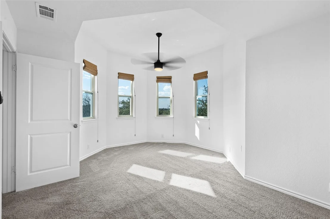 Photo of 3 Heritage Oaks DR