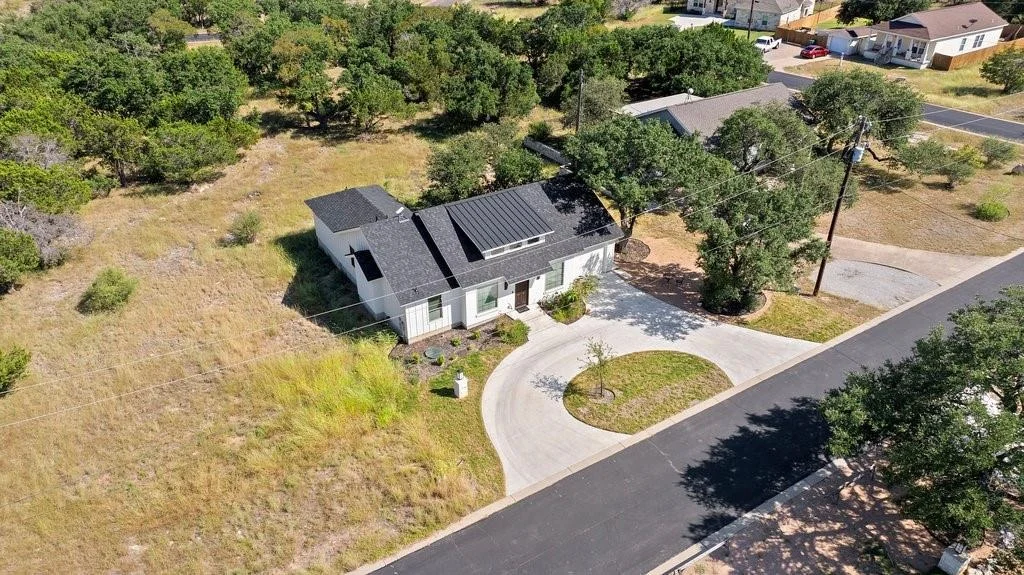 Photo of 1307 White Tail RD