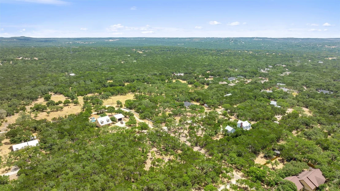 Photo of 19 Spring Valley DR