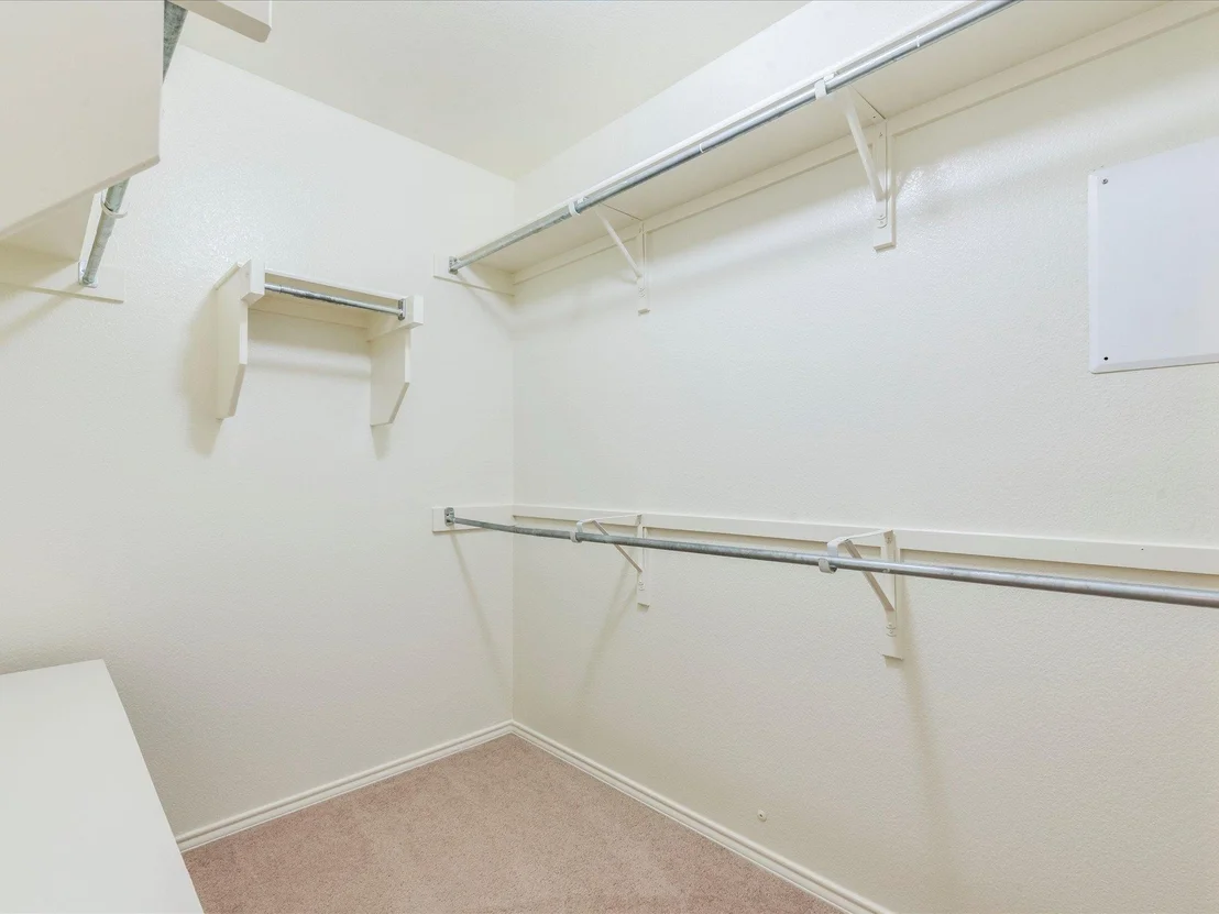 Photo of 1513 Hawk DR