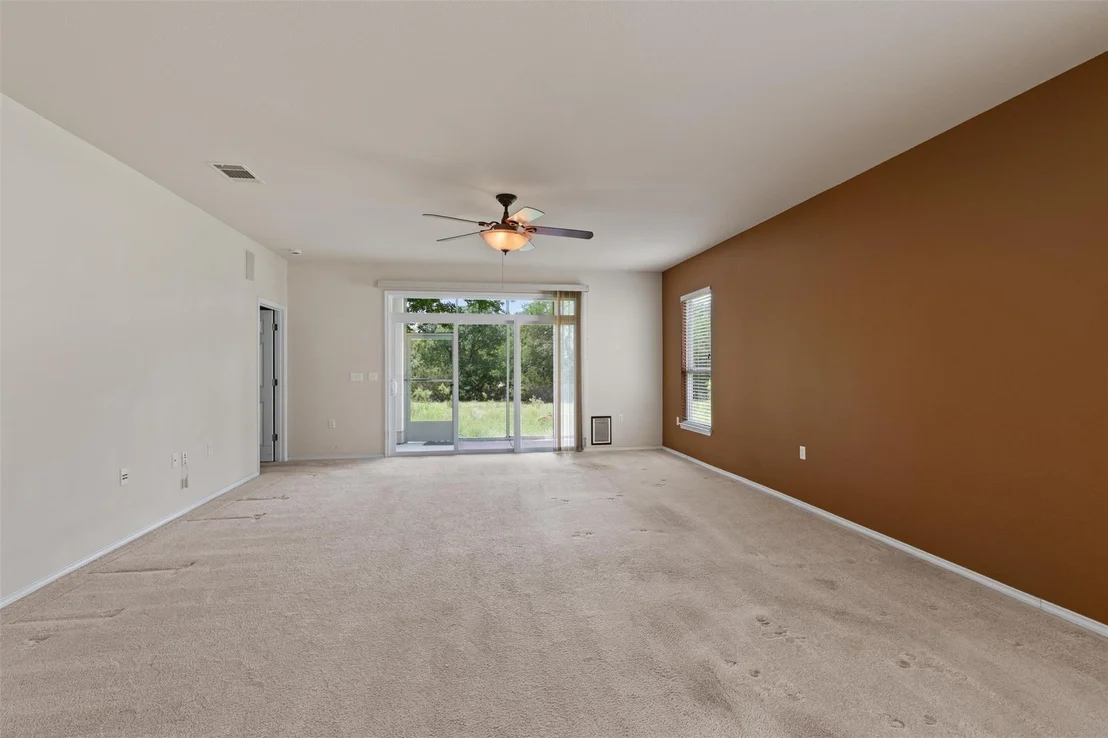 Photo of 233 Crockett LOOP