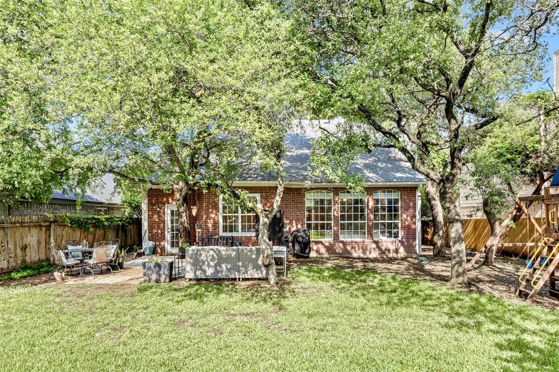 Photo of 1214 Cardinal LN