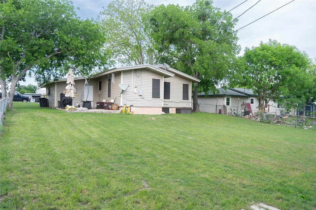 Photo of 1120 Nix RD