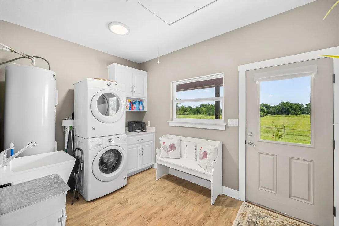 Photo of 1122 County Road 344 RD