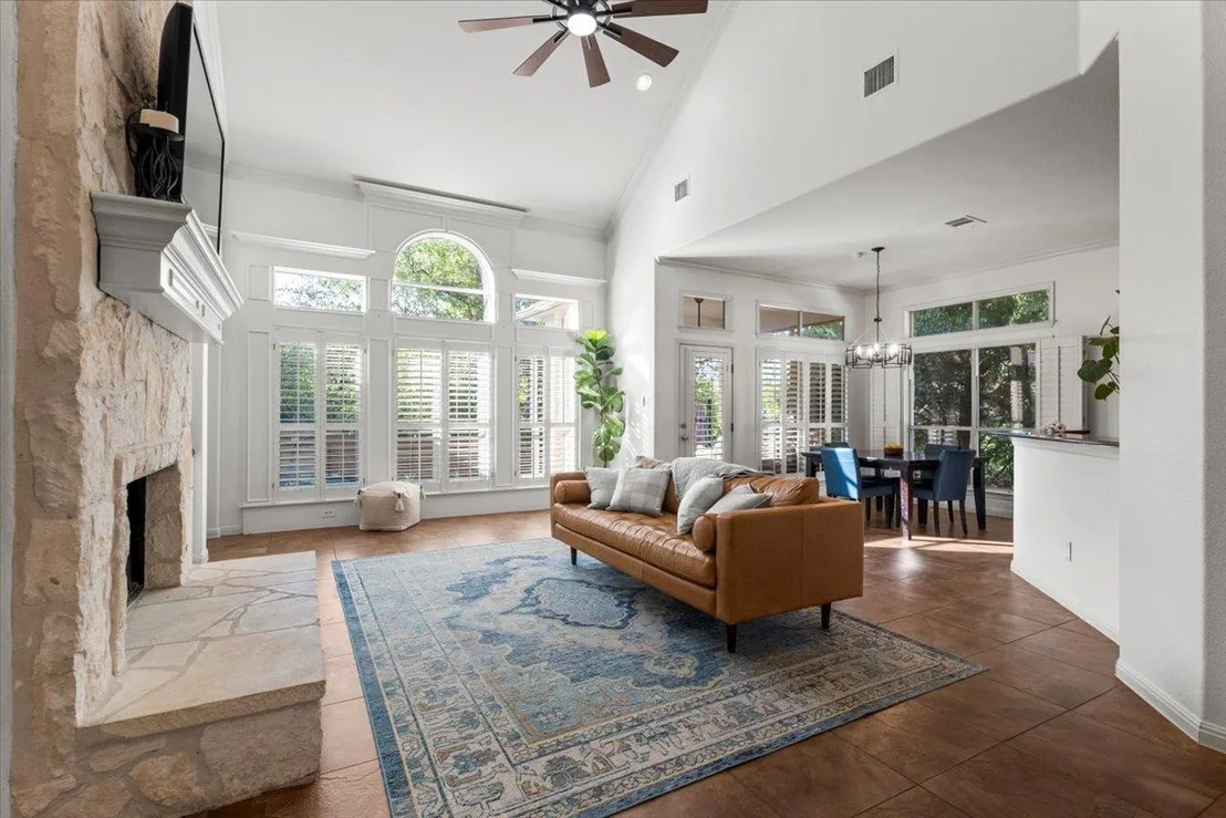 Photo of 5909 Sunset RDG