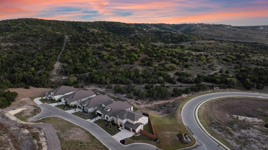Photo of 6316 Neven CV