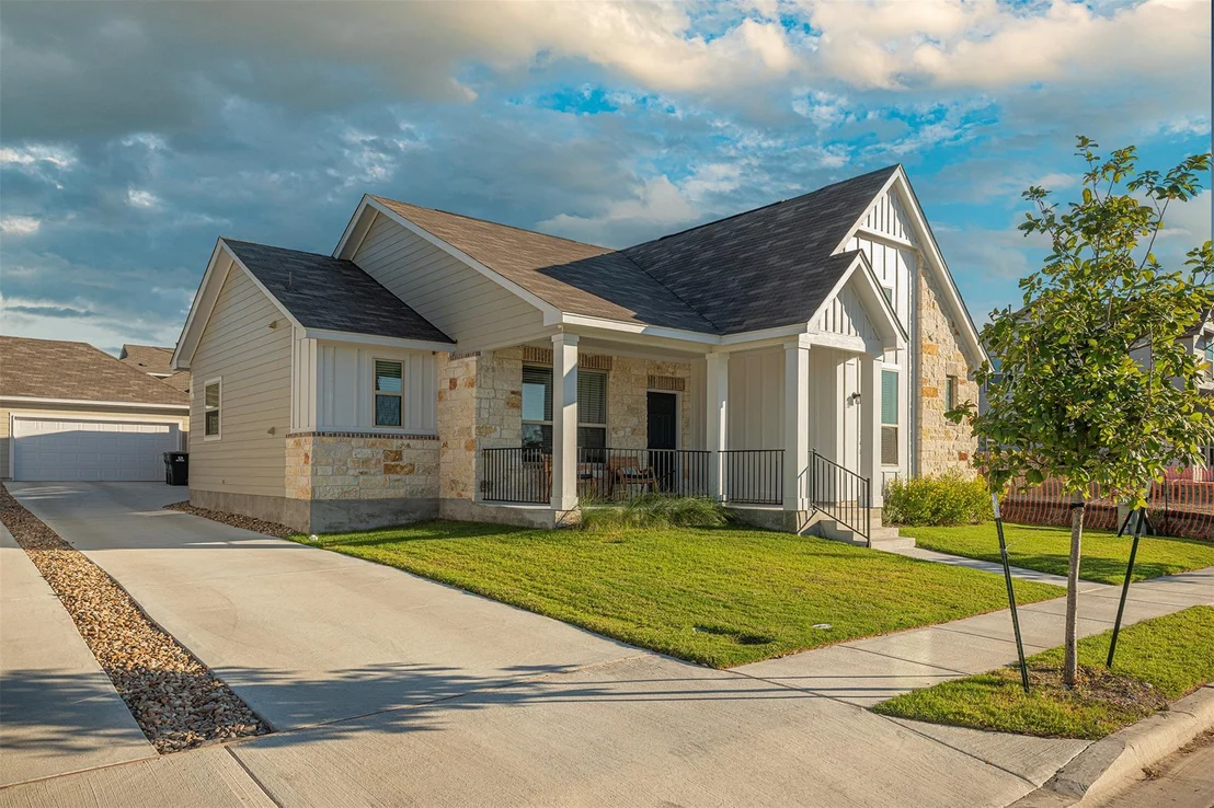 Photo of 249 Treadwell LN
