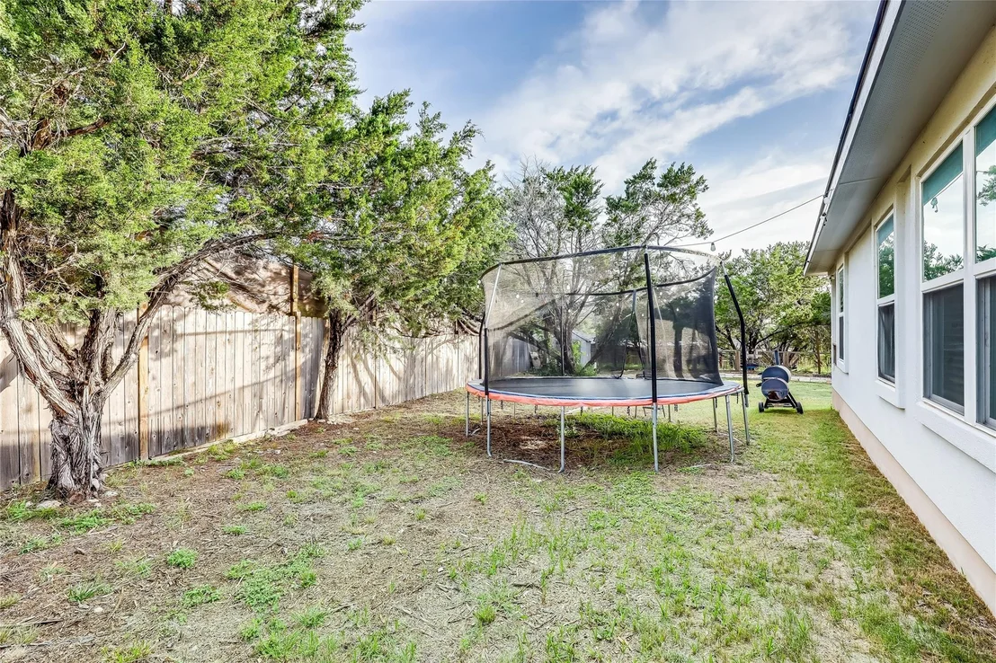 Photo of 4116 Hillside DR