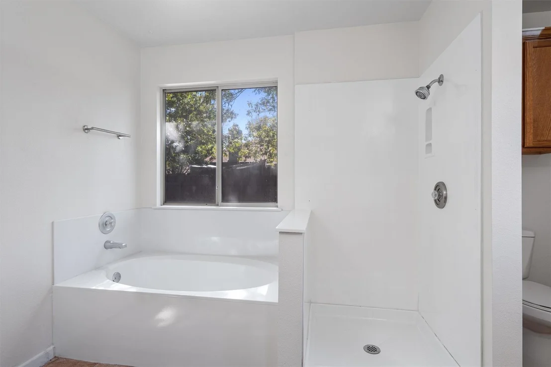 Photo of 101 Evergreen CIR