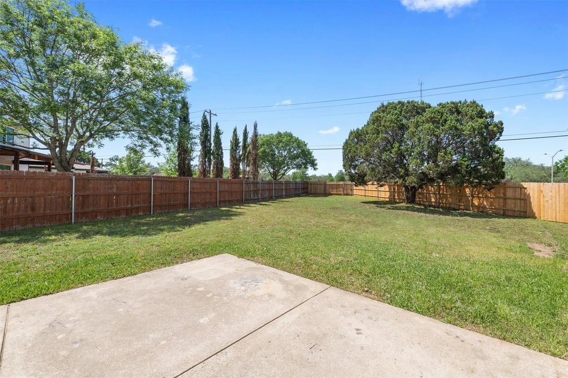 Photo of 1809 Vanderhill CV