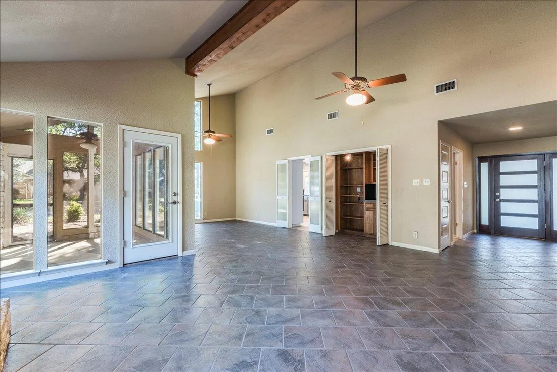 Photo of 7300 Tanbark CV
